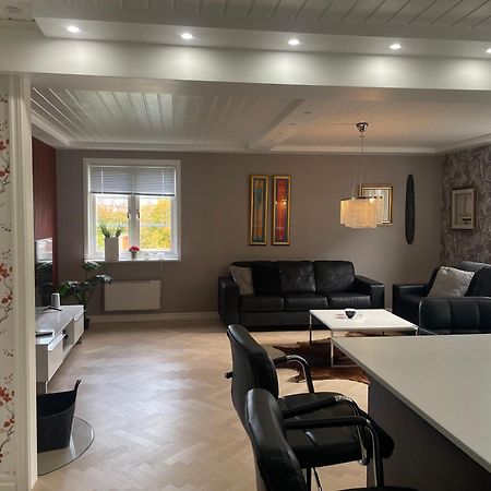 Apartment Uddevalla Bohuslaen Bubbelbad Zewnętrze zdjęcie