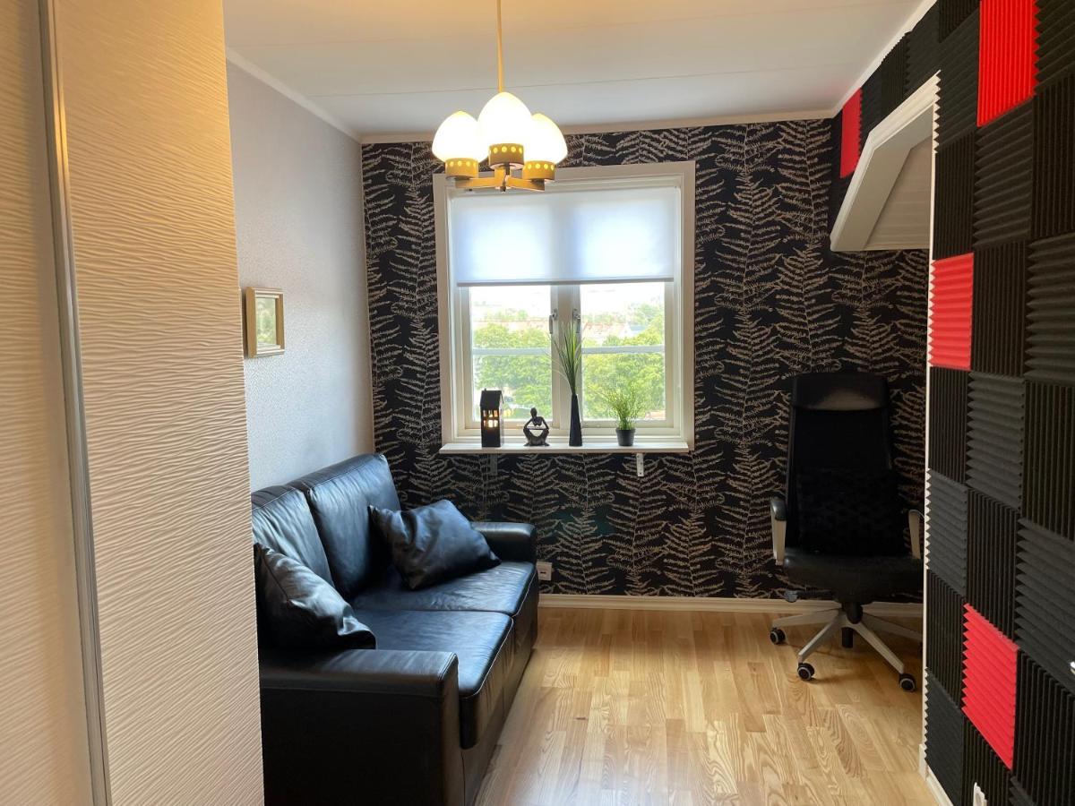 Apartment Uddevalla Bohuslaen Bubbelbad Zewnętrze zdjęcie