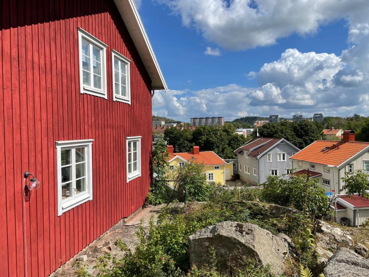 Apartment Uddevalla Bohuslaen Bubbelbad Zewnętrze zdjęcie